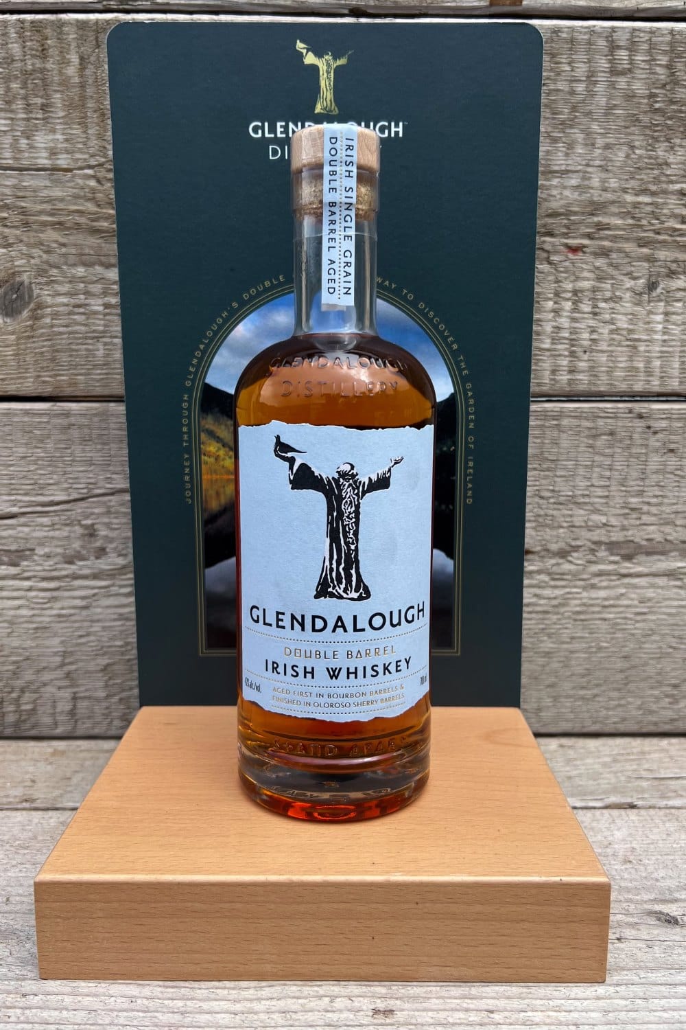 Glendalough whisky bottle glorifier - Glendalough Double Barrel Bourbon & Oloroso - mood shot