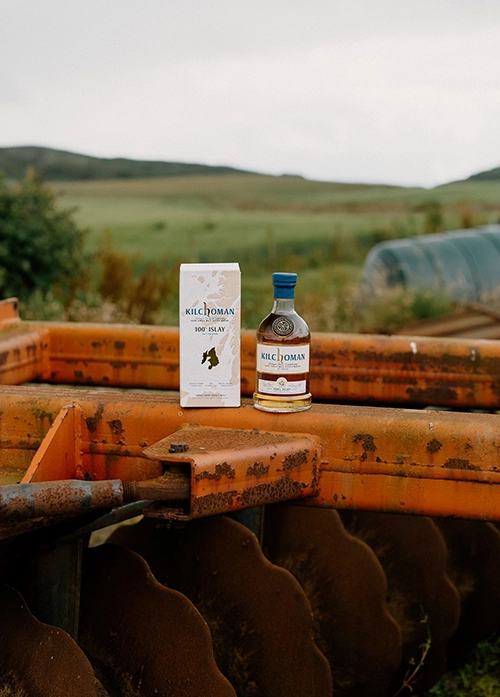 Kilchoman-100-Islay-14th-Edition-mood-shot