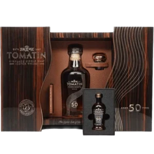 Tomatin 50 YO met miniatuur product shot