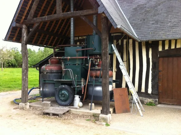 Werkbezoek aan Domaine Christian Drouin Calvados - Schuur
