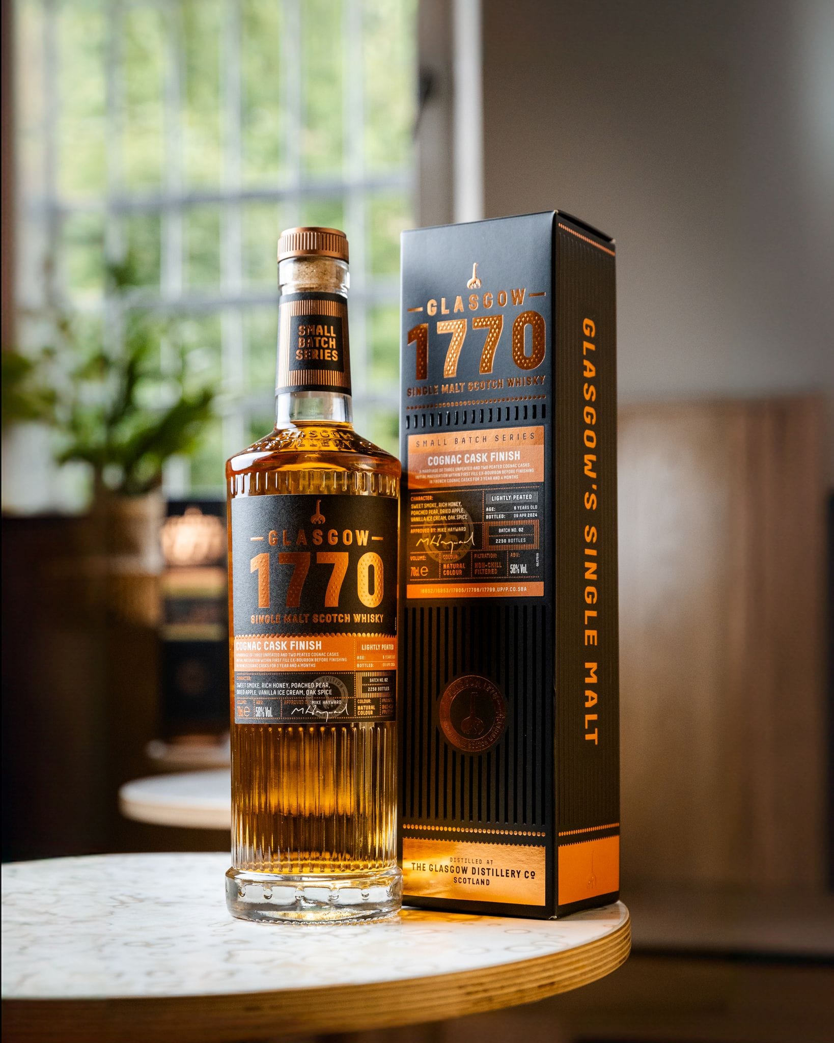Whisky 1770 Glasgow Cognac Cask Finish #2 Peated mood shot 1