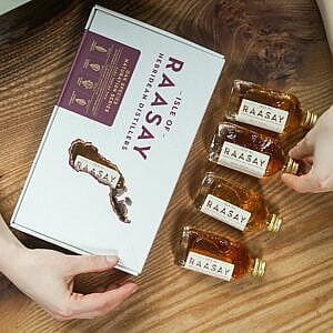 Isle of Raasay Oak Species Tasting Pack mood shot 2