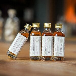 Isle of Raasay Oak Species Tasting Pack mood shot 3