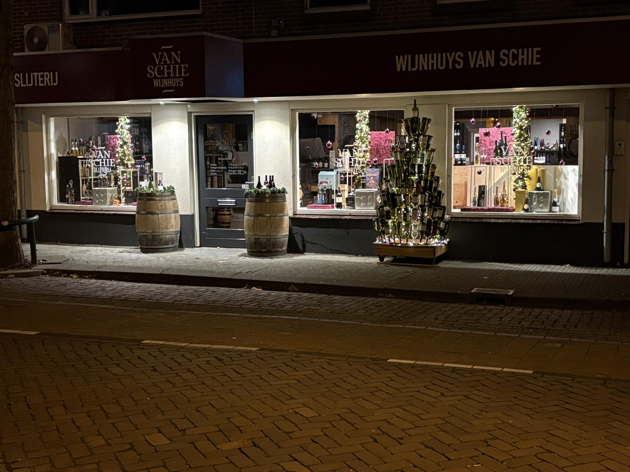 wijnhuys van schie storefront